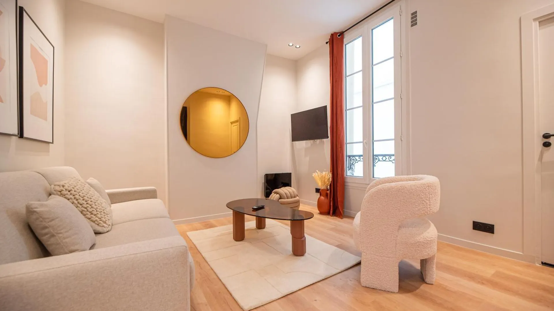 Lovely Flat In The Marais *